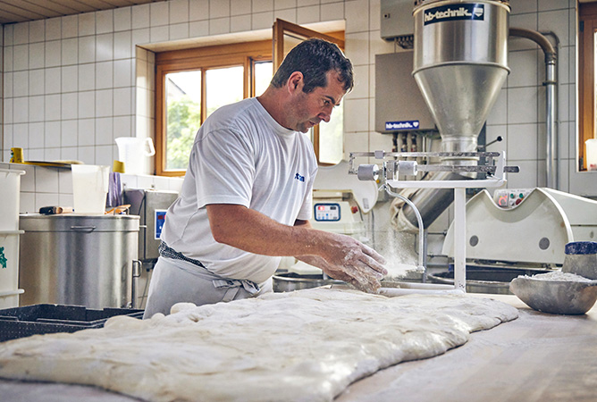 Brotbacken Bäckerei Luidl Teig | Foto: Marc Gilsdorf